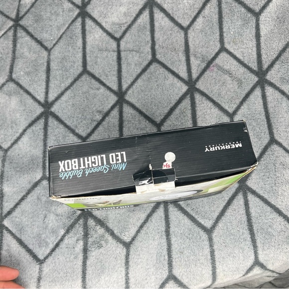 Dryerase Mini Speech Bubble LED Lightbox NWT B1 - Picture 4 of 4